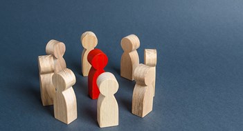 Q&A: Breaking Bad Board Red human figure surrounded by a circle of people. Leader Boss and leadership. Cooperation and teamwork. Outcast, hated opponent, criminal. Conviction. Discrimination and violence.